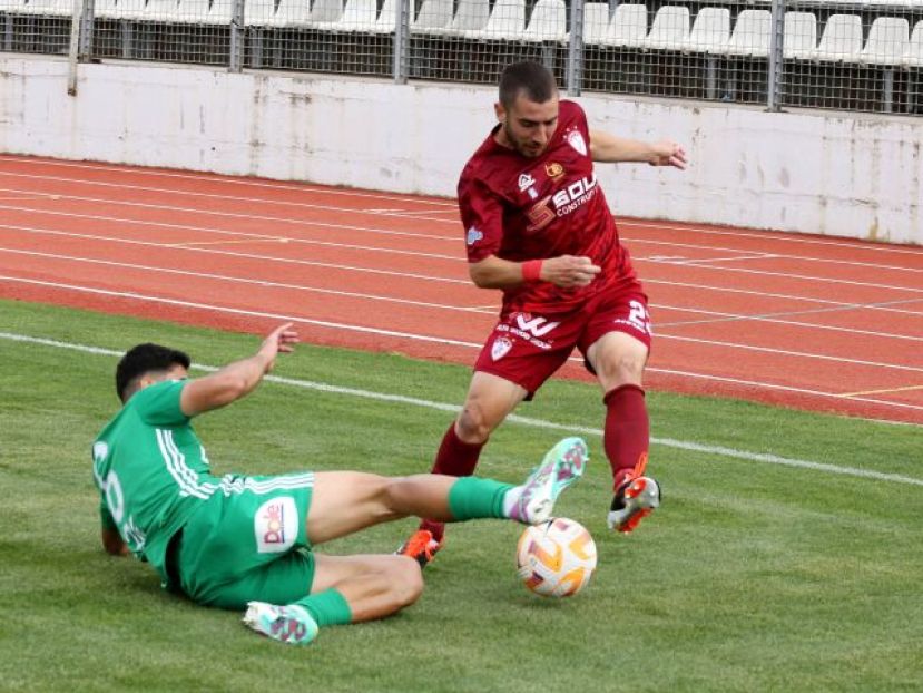 Αποχαιρέτησε την ΑΕΛ ο Μαϊδανός