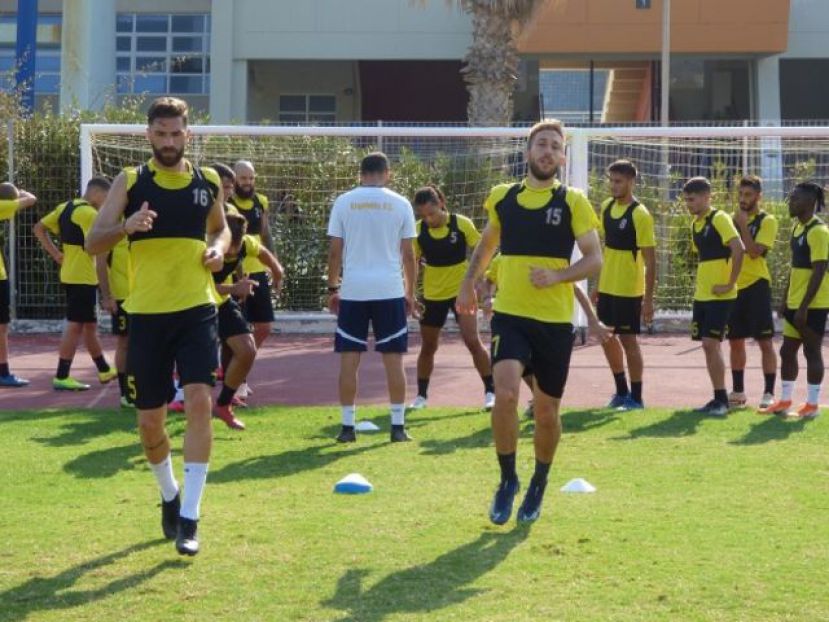 Επιτέλους… φιλικό