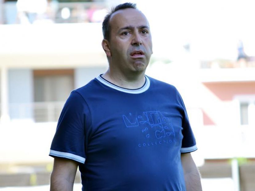 Δίνουν τα χέρια και συνεχίζουν