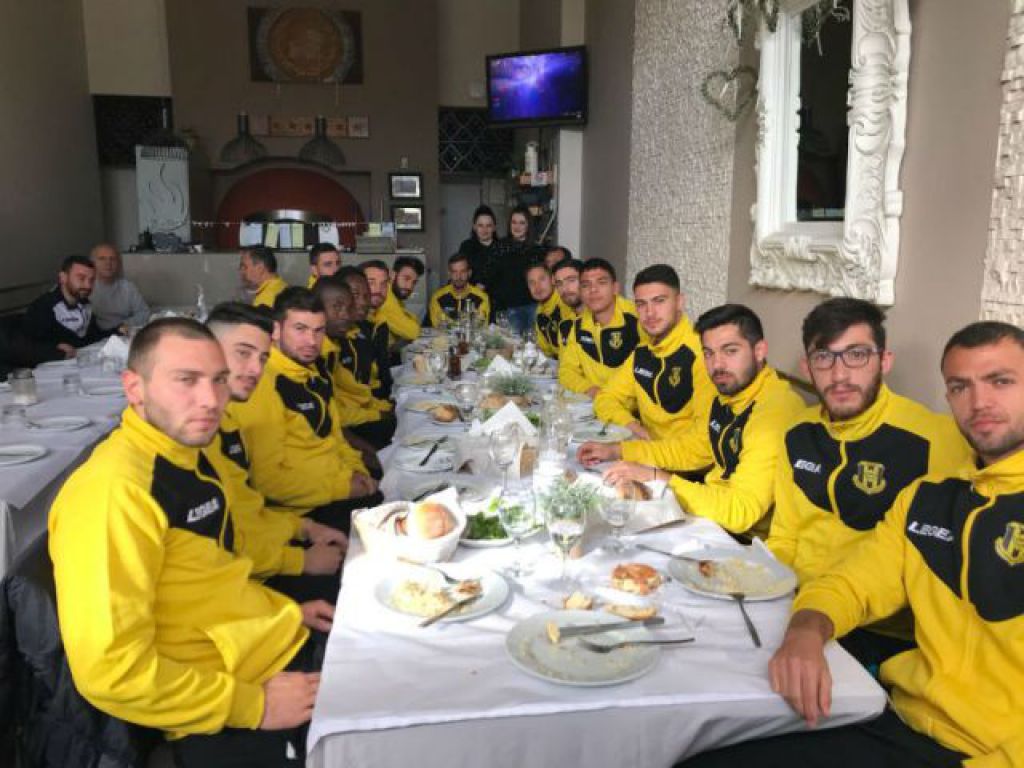 Το γεύμα πριν από τη μάχη