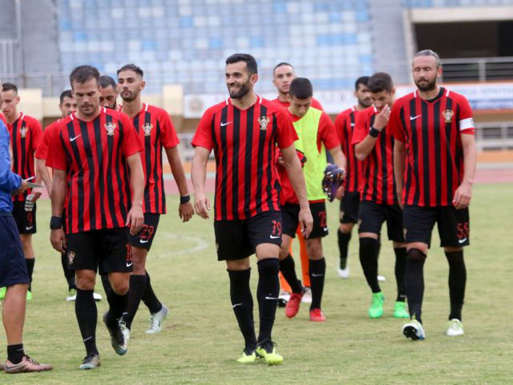 Τηρεί την… παράδοση