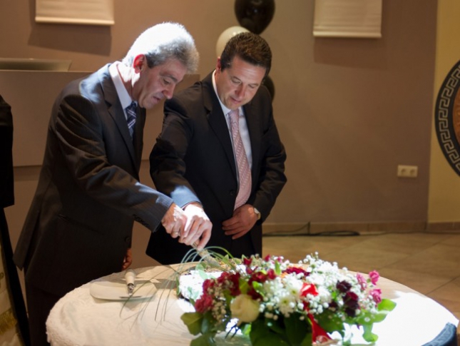 «Αγκαλιάστε την ομάδα» (photos)