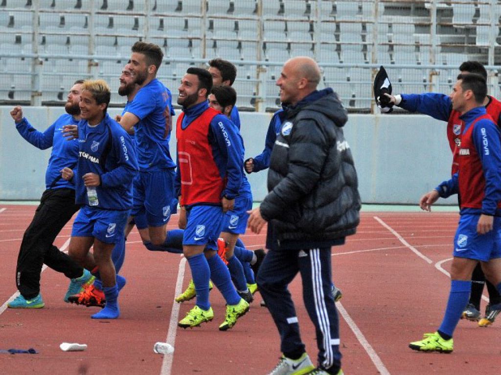 Μόνοι τους οι… κομμένοι