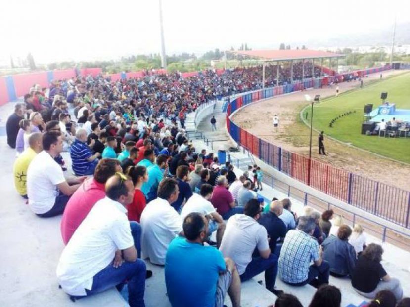 Πέντε ευρώ με Δόξα