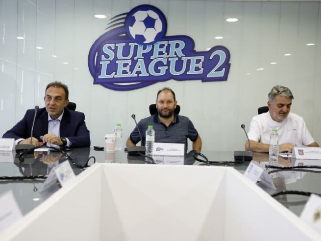 «Προσφορά και από τρίτο κανάλι»