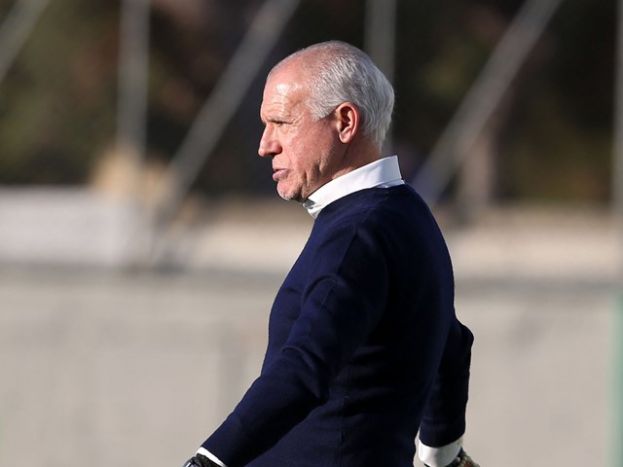 «Ούτε μαύρα, ούτε μνημόσυνα»
