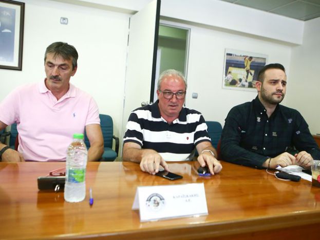 «Μπάλα ή… κλείστε μας»
