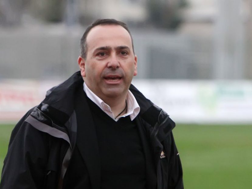 Μένει Αιγινιακό ο Αμανατίδης
