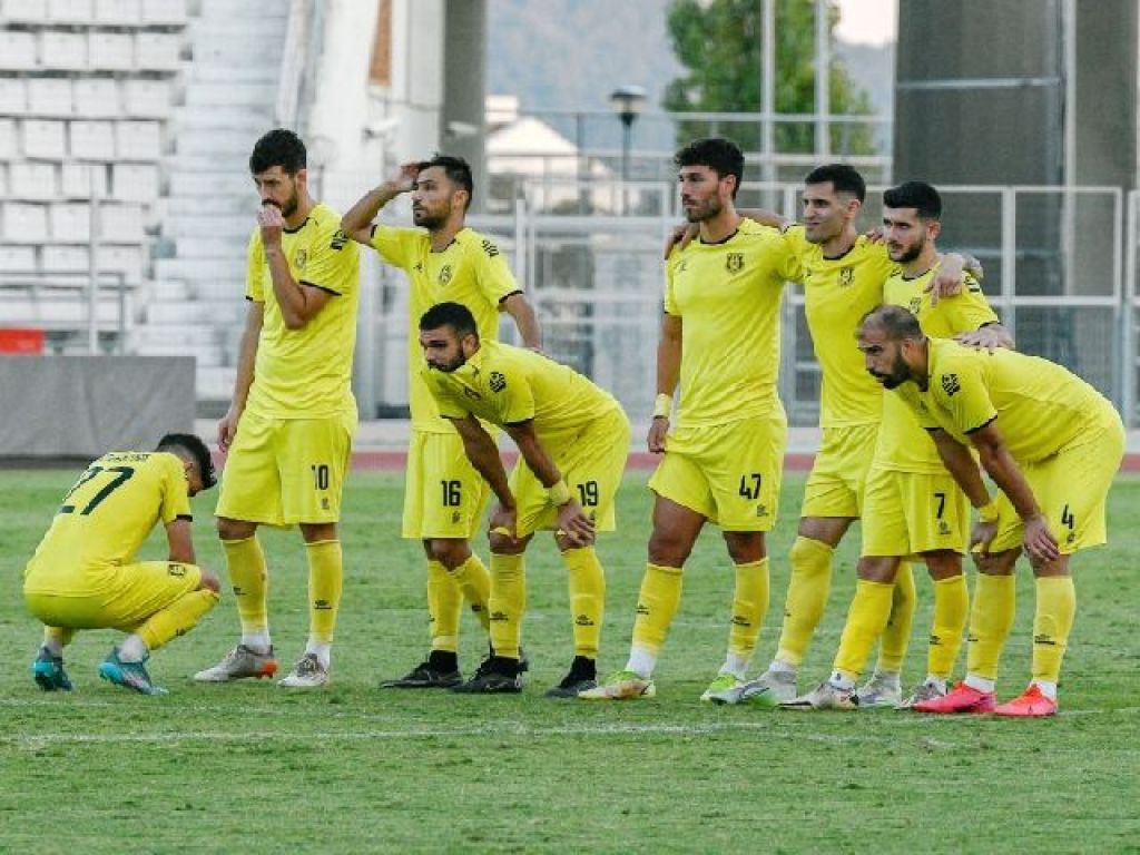 Αποχή στην Αναγέννηση Καρδίτσας