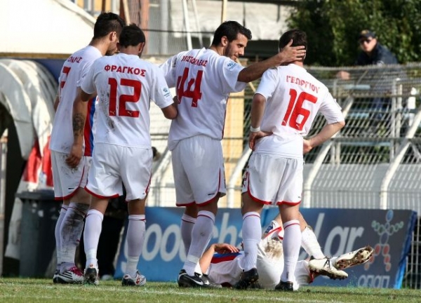 «Λασπολόγοι, πίσω στη γωνιά σας»