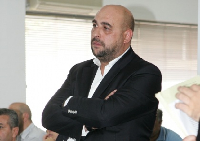 Ριαβόγλου: «Οι αδερφές ξαναχτύπησαν»