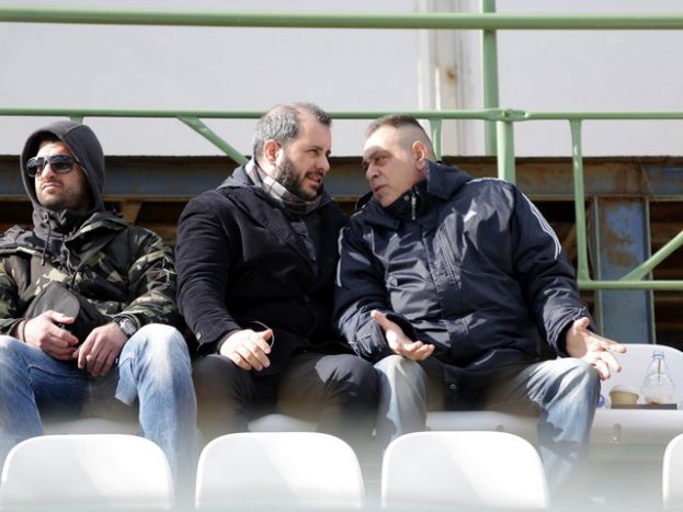 «Πρόβλημα με ανίκητο ισχυρό άνδρα»