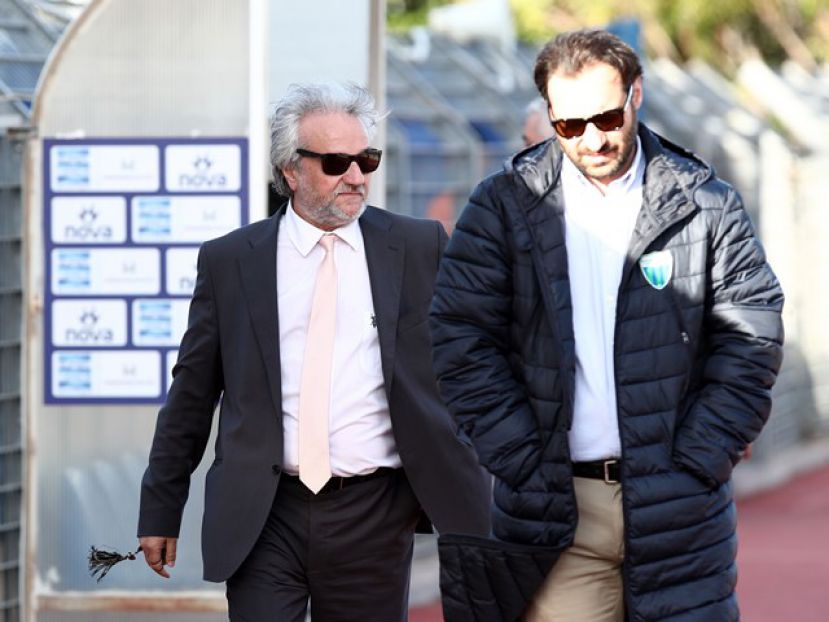 Σε απολογία ο Κομπότης