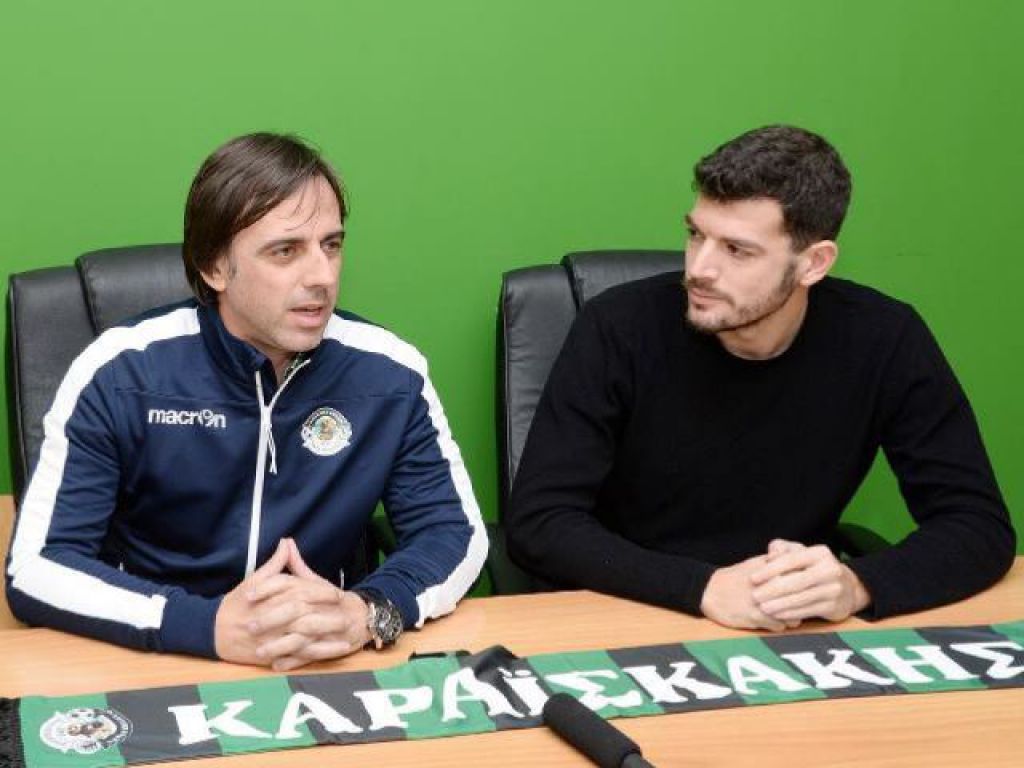 Παρελθόν ο Μπάρι
