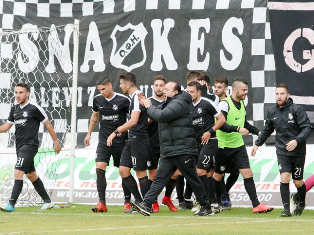 Με πέντε νέους για το 5/5