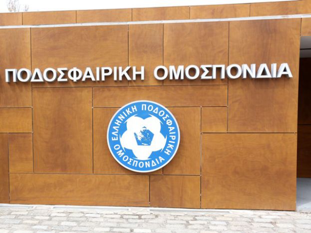 Προσφυγές κατά επτά ομάδων