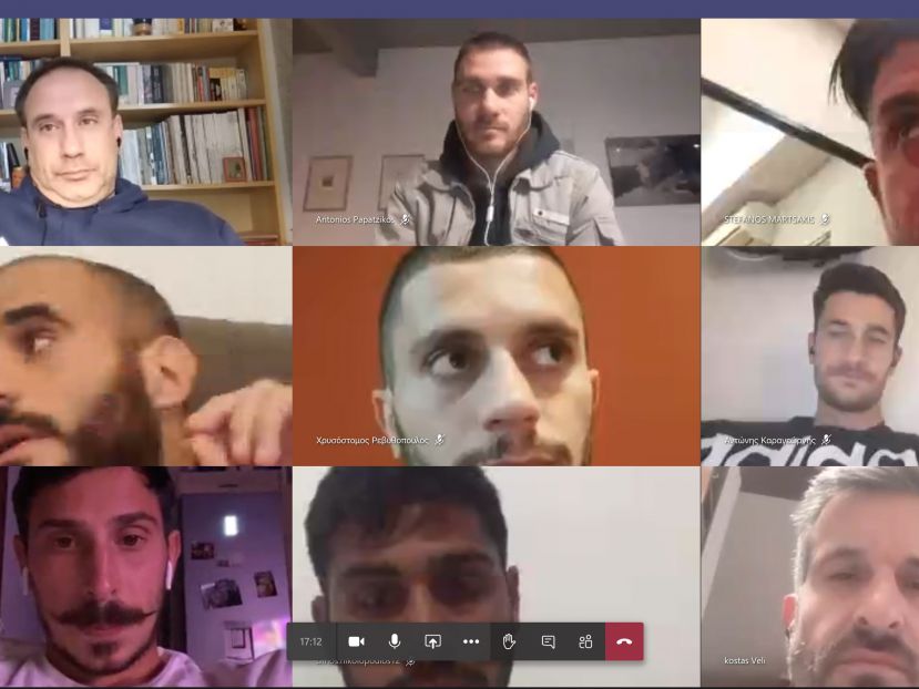 «Ολοι μαζί, όλοι μια γροθιά»