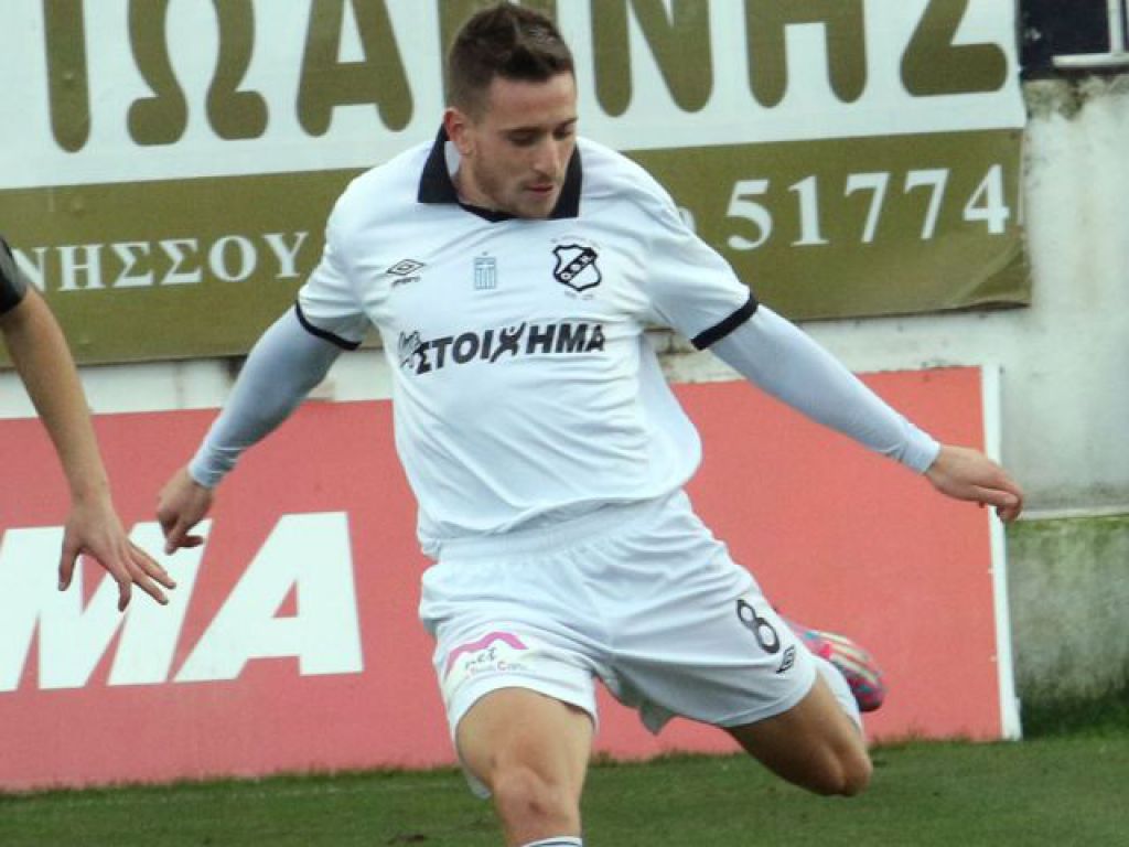 «Μάτια» σε Κουτσιανικούλη