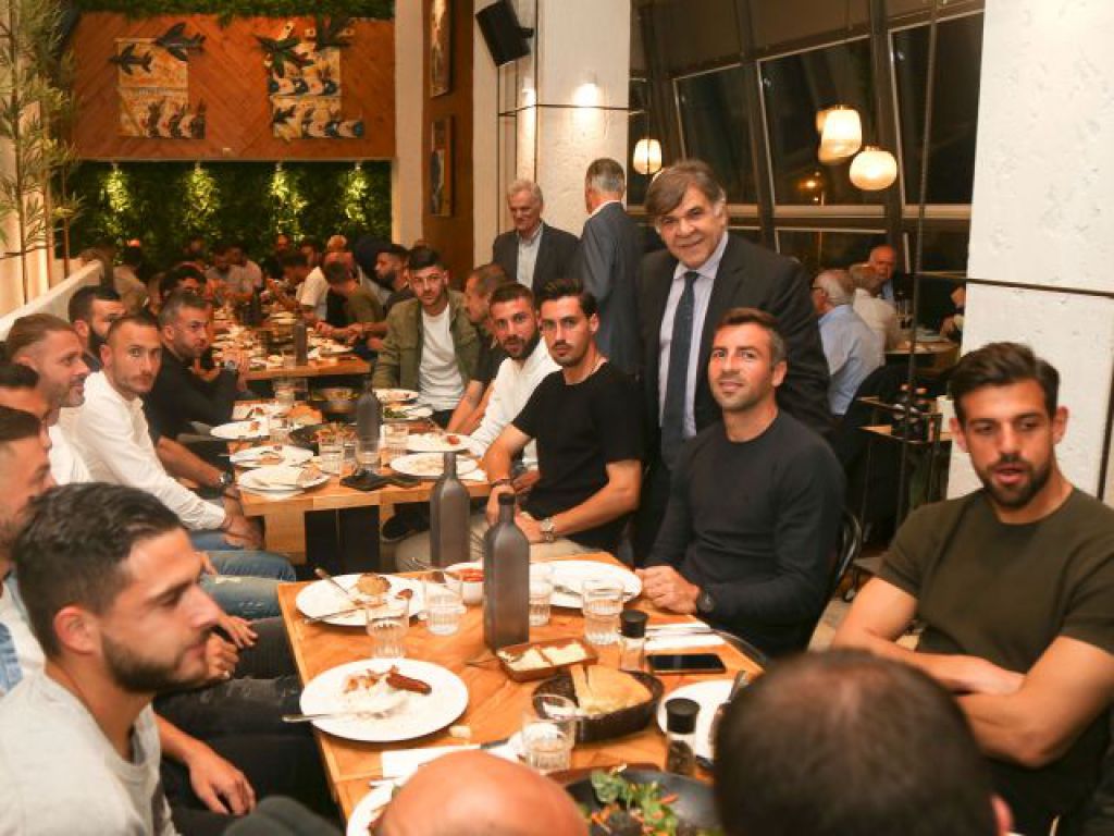 Δείπνο στον Ηρακλή (pics)