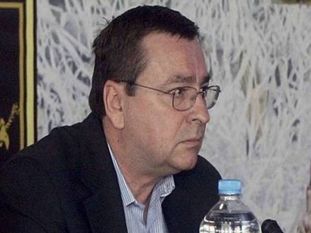 Μαλάτος: «Τα κενά με ομάδες της Γ’ Εθνικής»