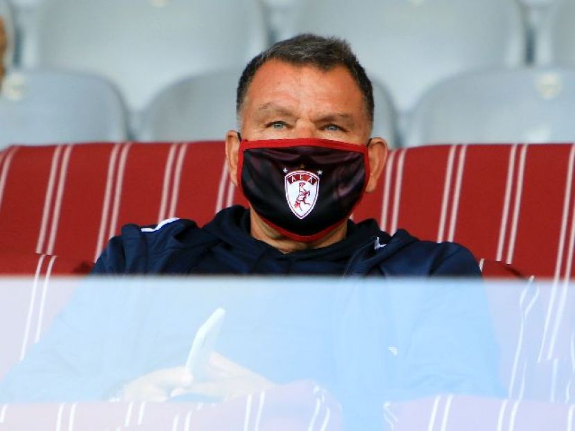 «1,4 εκατ. ευρώ και… διακοπές»