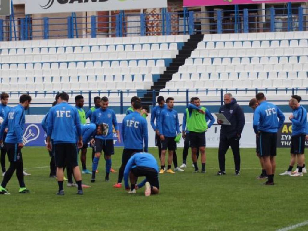 Στην εξέδρα ο Σπανός