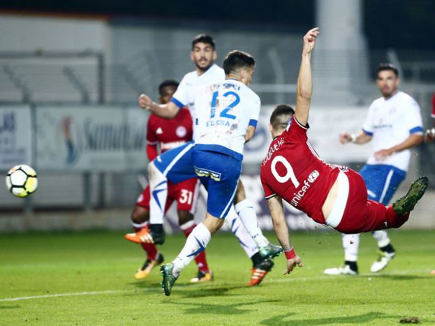 Με Ολυμπιακό στου Ρέντη