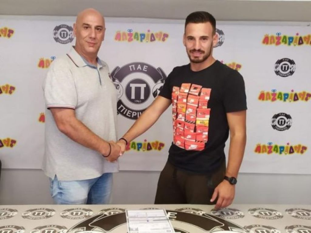 Έμεινε ο Χαρτσιάς, αποκτήθηκαν τέσσερις