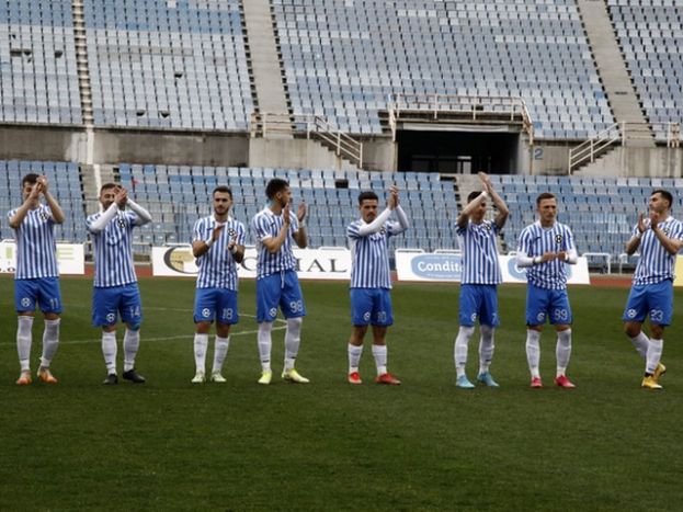 Χειρουργήθηκε ο Παπαστεριανός