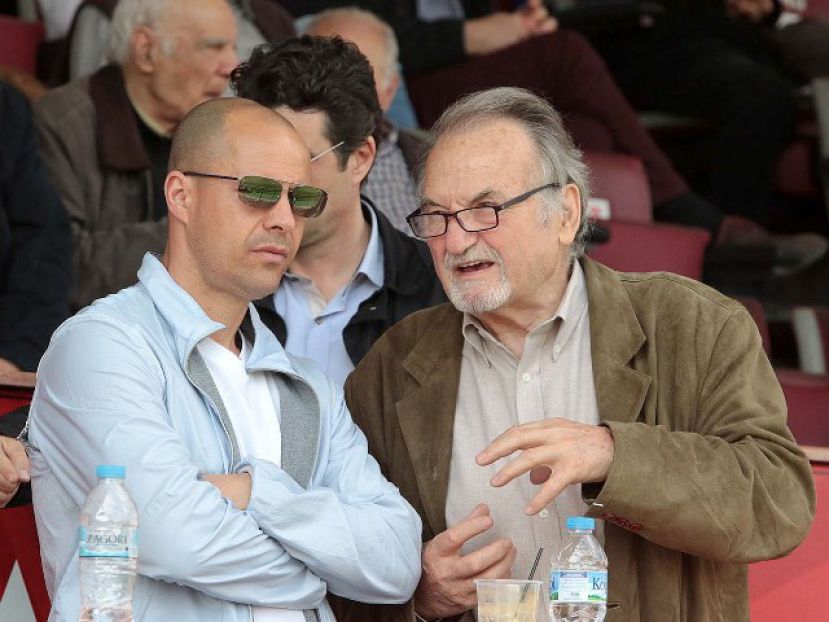 «Ερασιτεχνικό ή πρωταγωνιστές»