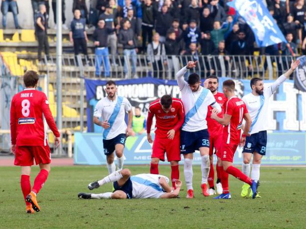 Τρεις αγωνιστικές σε Τσαμούρη