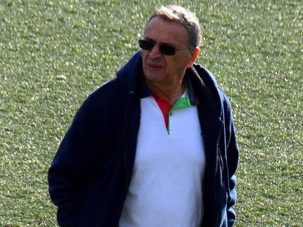 «Όσο καθυστερεί…»