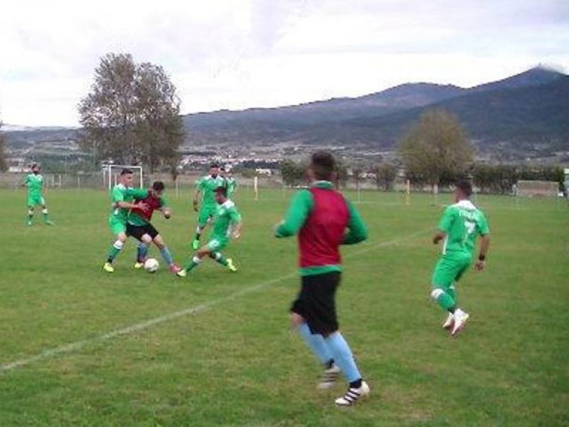 Καρέ ο Αγροτικός (video)