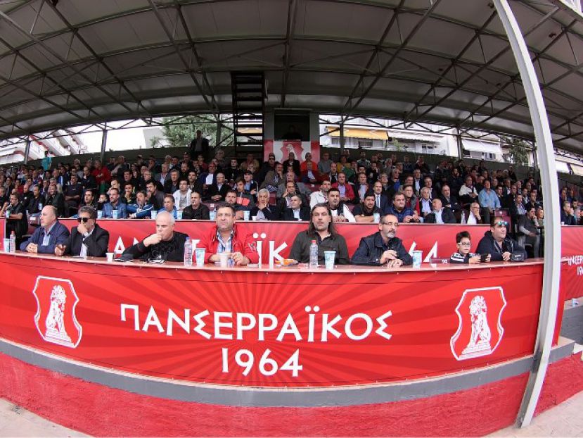 Μάχη για την άδεια