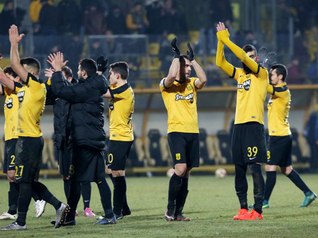 Με νέα πρόσωπα ο Άρης