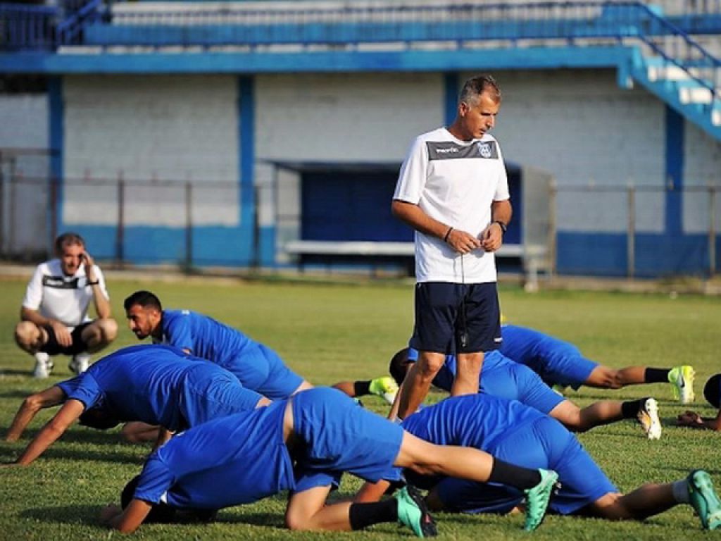 «Να εμφανιστούμε ανταγωνιστικοί»