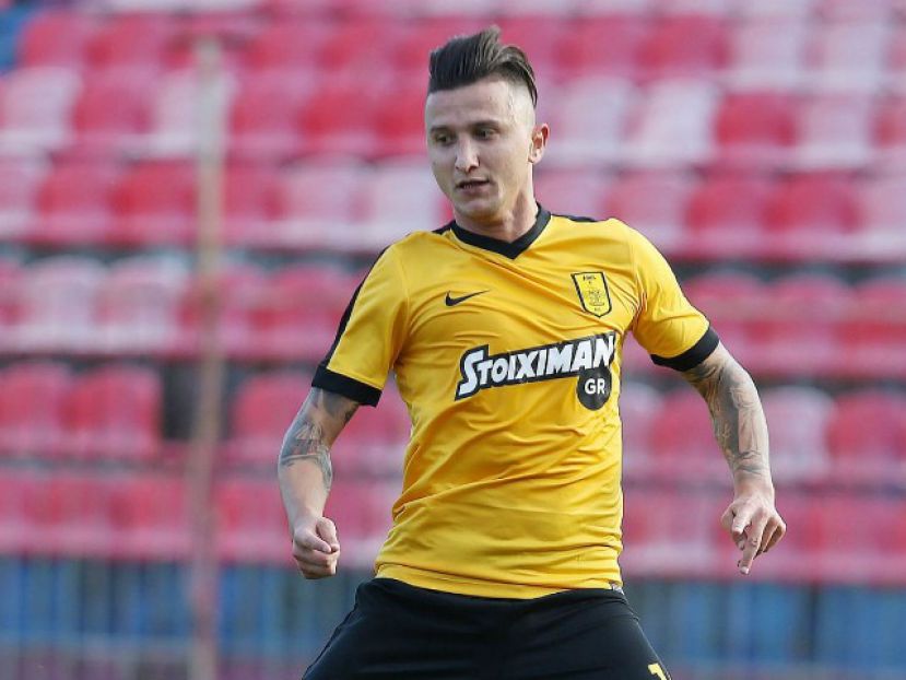 Κοιτάει Μπαργκάν
