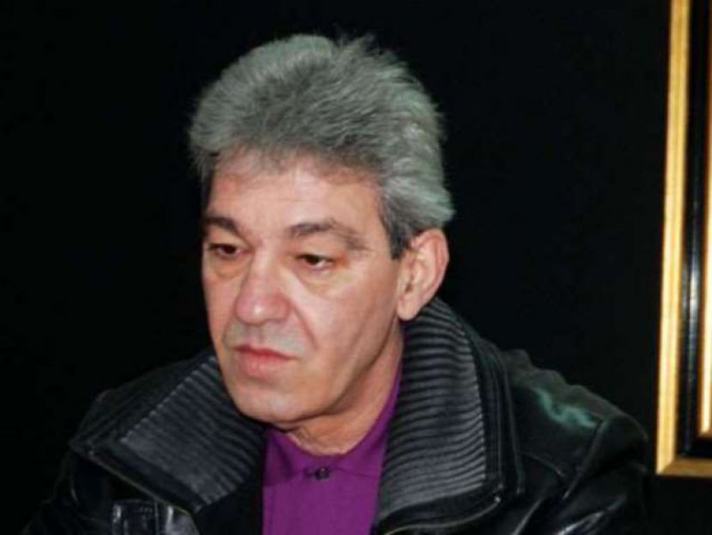 Μένουν παίκτες και Ρέλλας