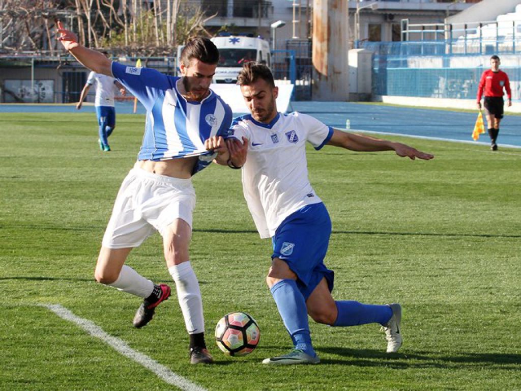 Με σορτσάκια… Καλλιθέας!
