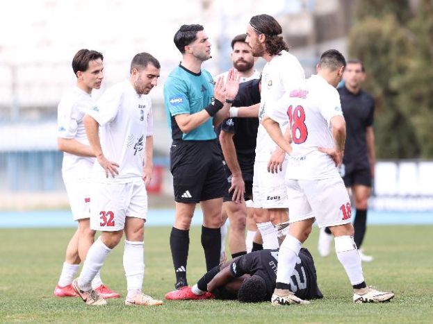 Την πήρε μαζί της στα πλέι άουτ