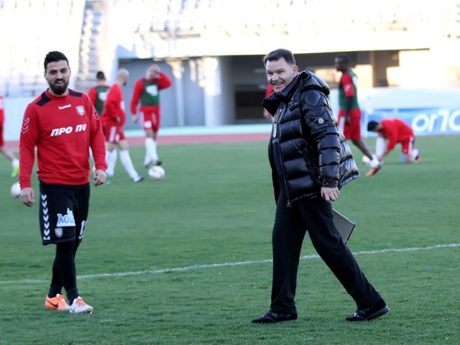 Τοποθετείται ο Κούγιας