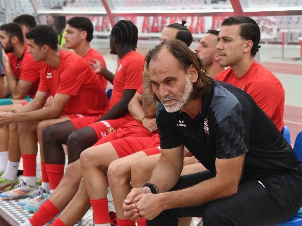 Με νέα πρόσωπα η Παναχαϊκή