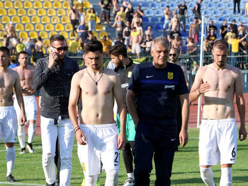 «Δεν μιλήσαμε»
