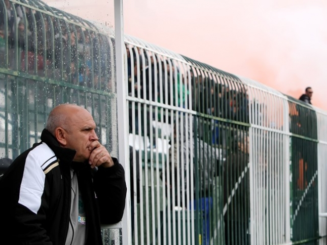 Τέλος για… φέτος ο Βαζάκας