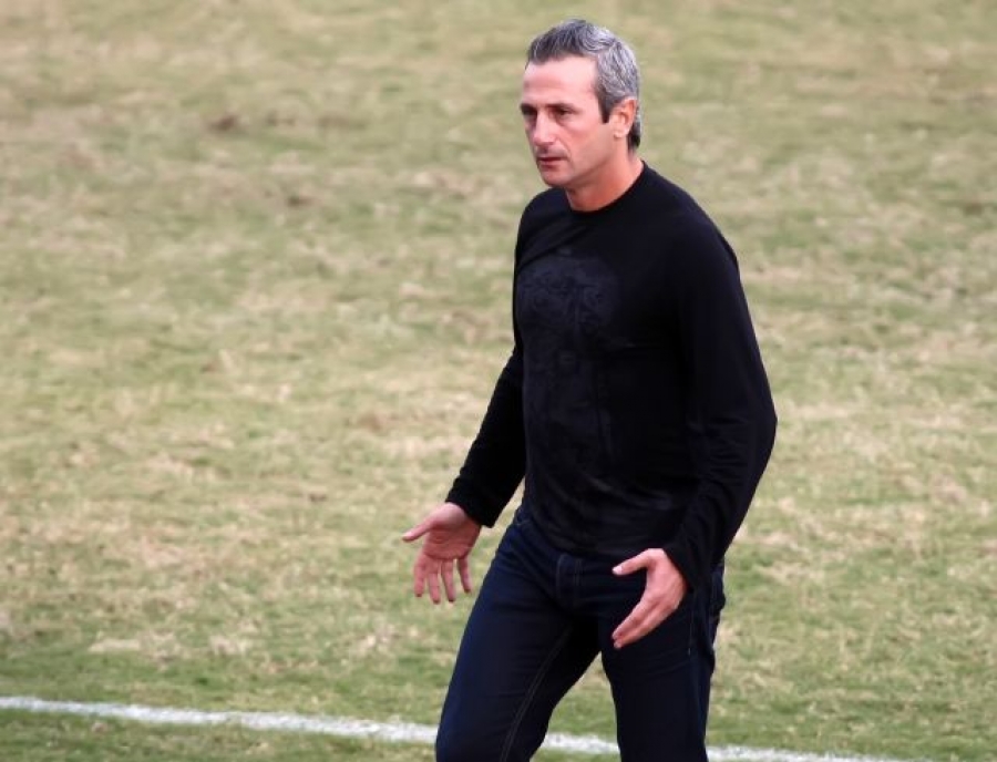 Μπαξεβάνος: «Ηττοπαθείς…»