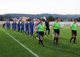 Εκτός και ο Κόσουτιτς