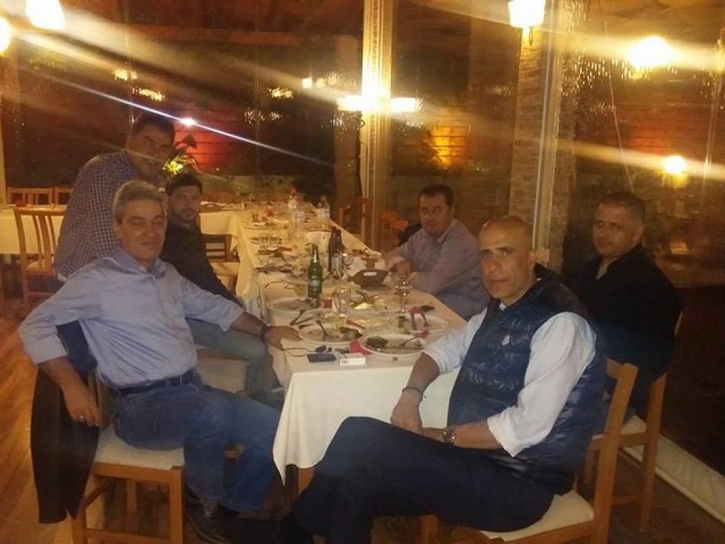Δείπνησαν στο Περιγιάλι