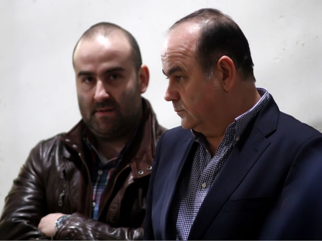 Τελική επαφή με Κουτσούρη