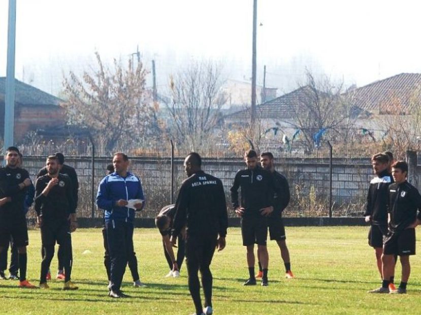 Με Πεταυράκη στη Λάρισα