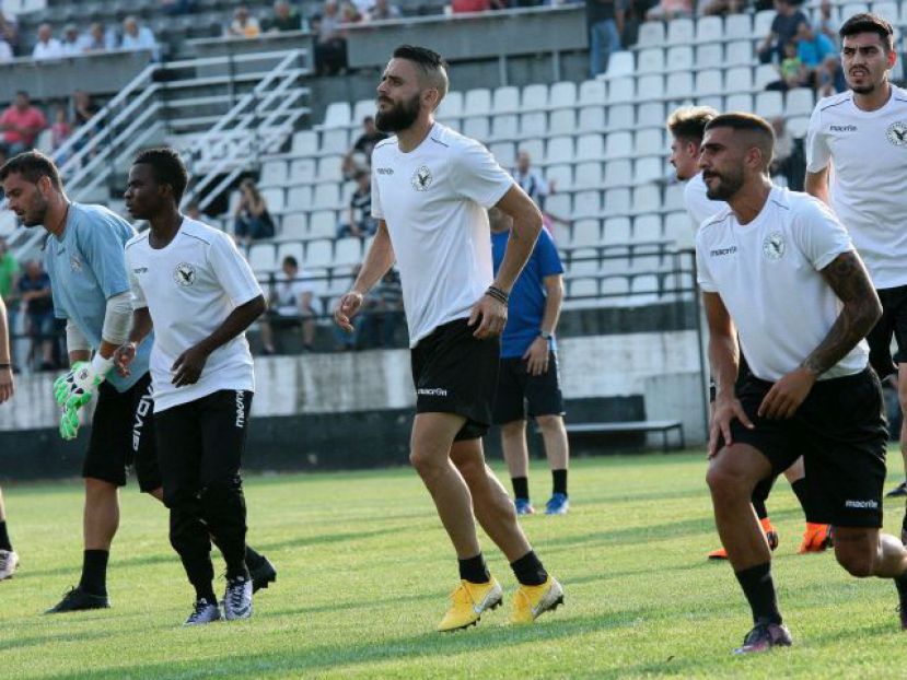 Κάμερες στο Πανθεσσαλικό